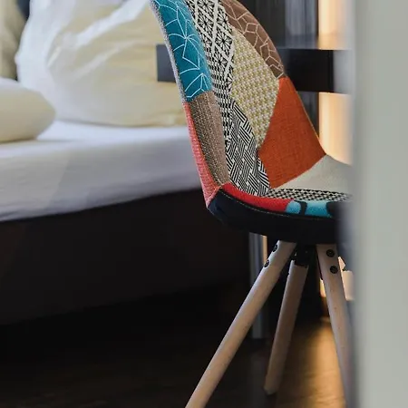 Z - Self Checkin Motel